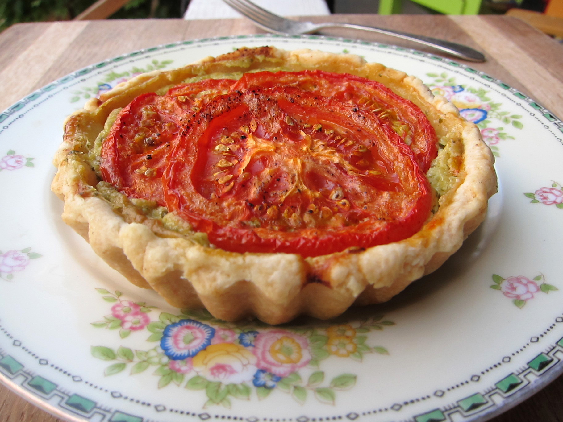 Tomato, Pesto, Ricotta Tart Recipe