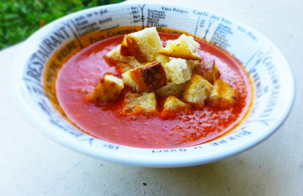 tomato soup and croutons 2